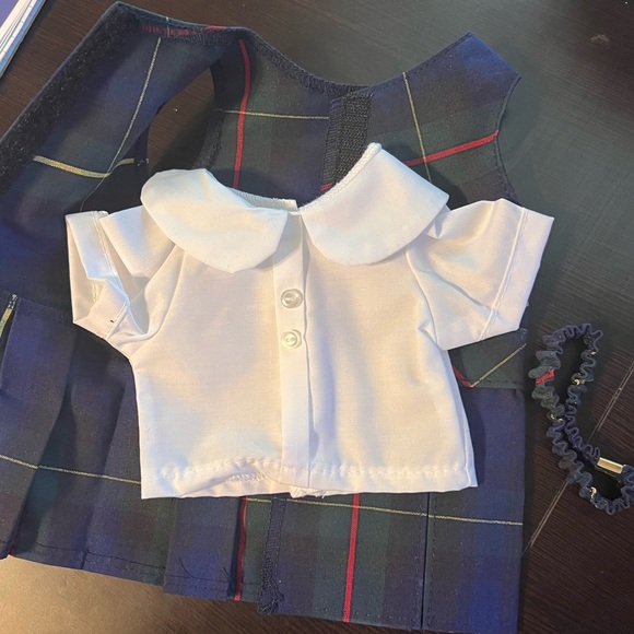 Two 18” doll school uniforms - Picture 3 of 8